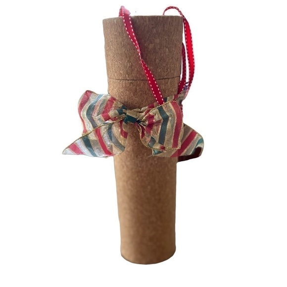 HOLIDAY wine gift box - Picture 1 of 4
